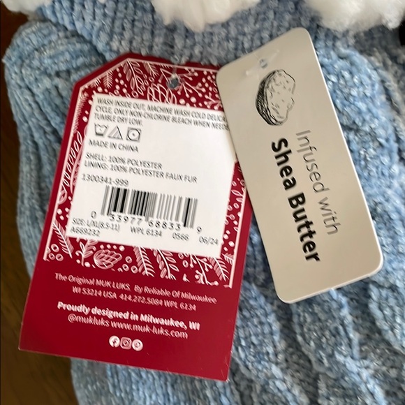 Muk Luks Cozy Slipper Socks - Blue and Pink - Picture 3 of 4